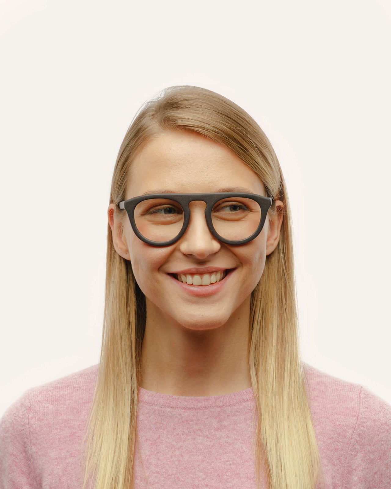 I18n Error: Missing interpolation value "imagalt" for "Завантажте зображення в глядач галереї, {{ imagalt }}"