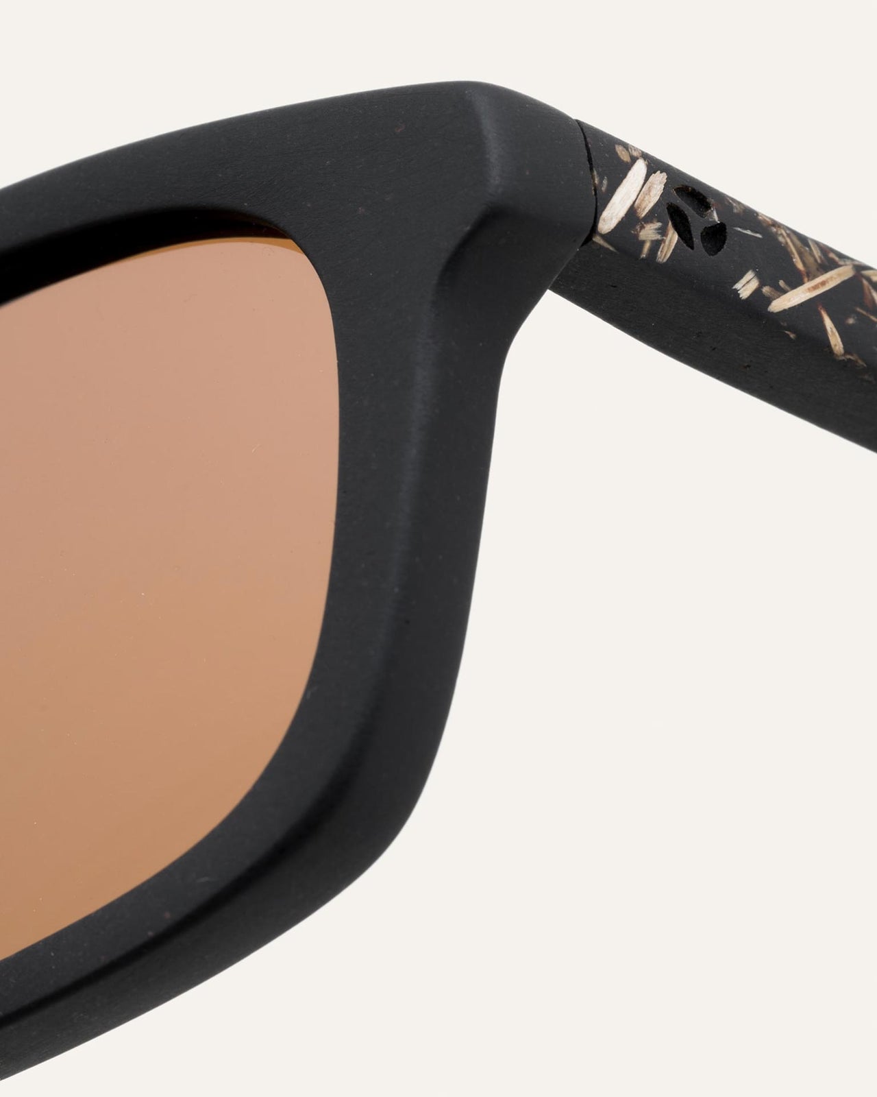 I18n Error: Missing interpolation value "imagalt" for "Завантажте зображення в глядач галереї, {{ imagalt }}"