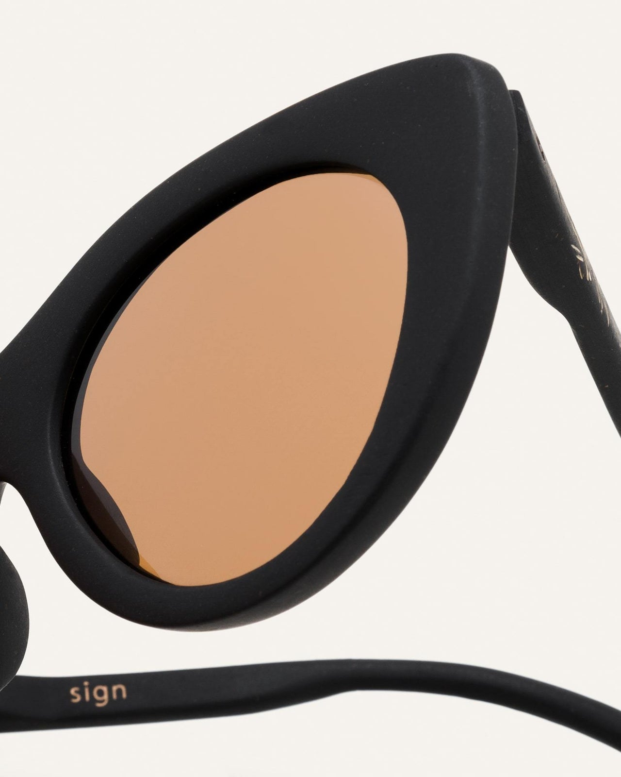 I18n Error: Missing interpolation value "imagalt" for "Завантажте зображення в глядач галереї, {{ imagalt }}"