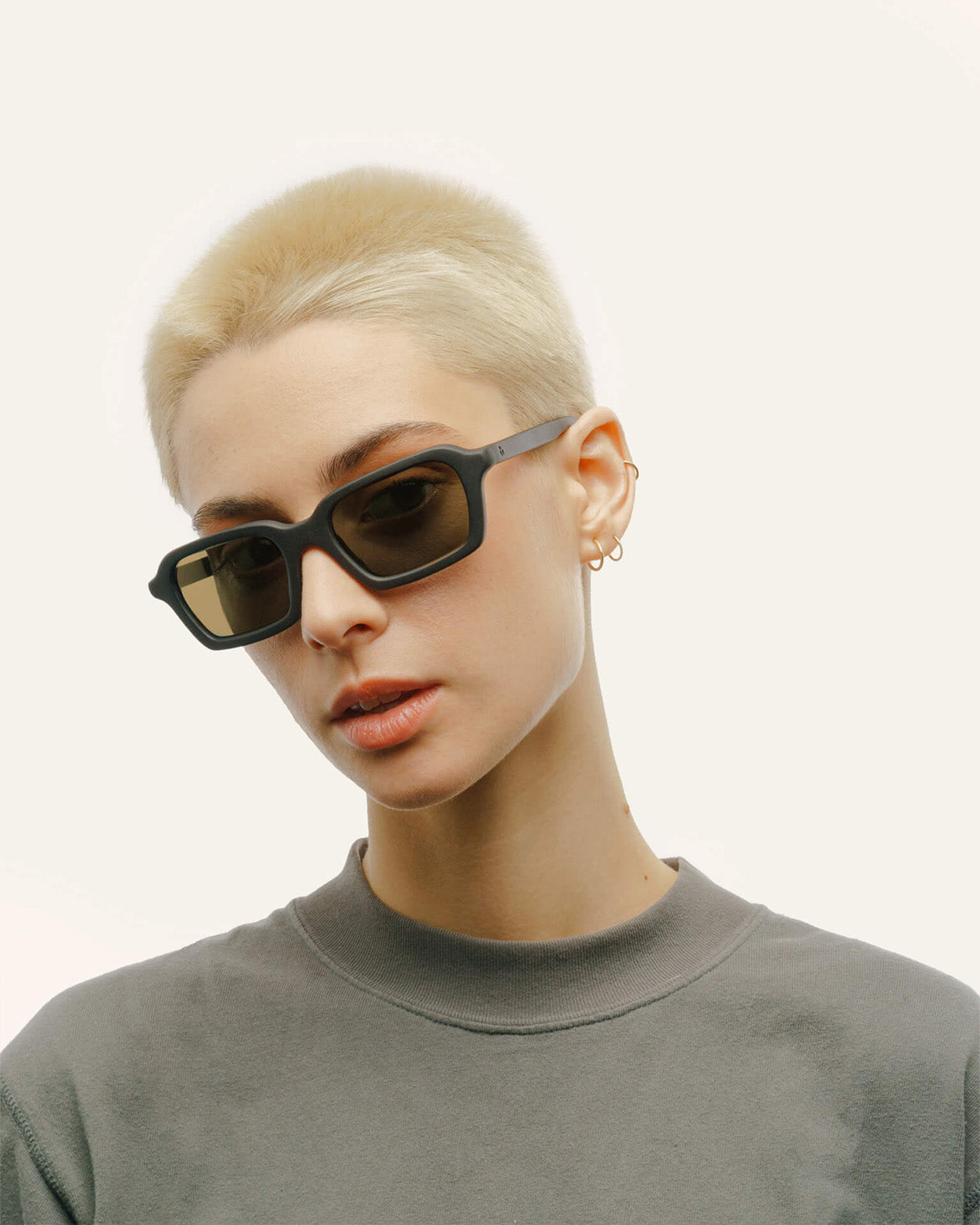 I18n Error: Missing interpolation value &quot;imagalt&quot; for &quot;Завантажте зображення в глядач галереї, {{ imagalt }}&quot;
