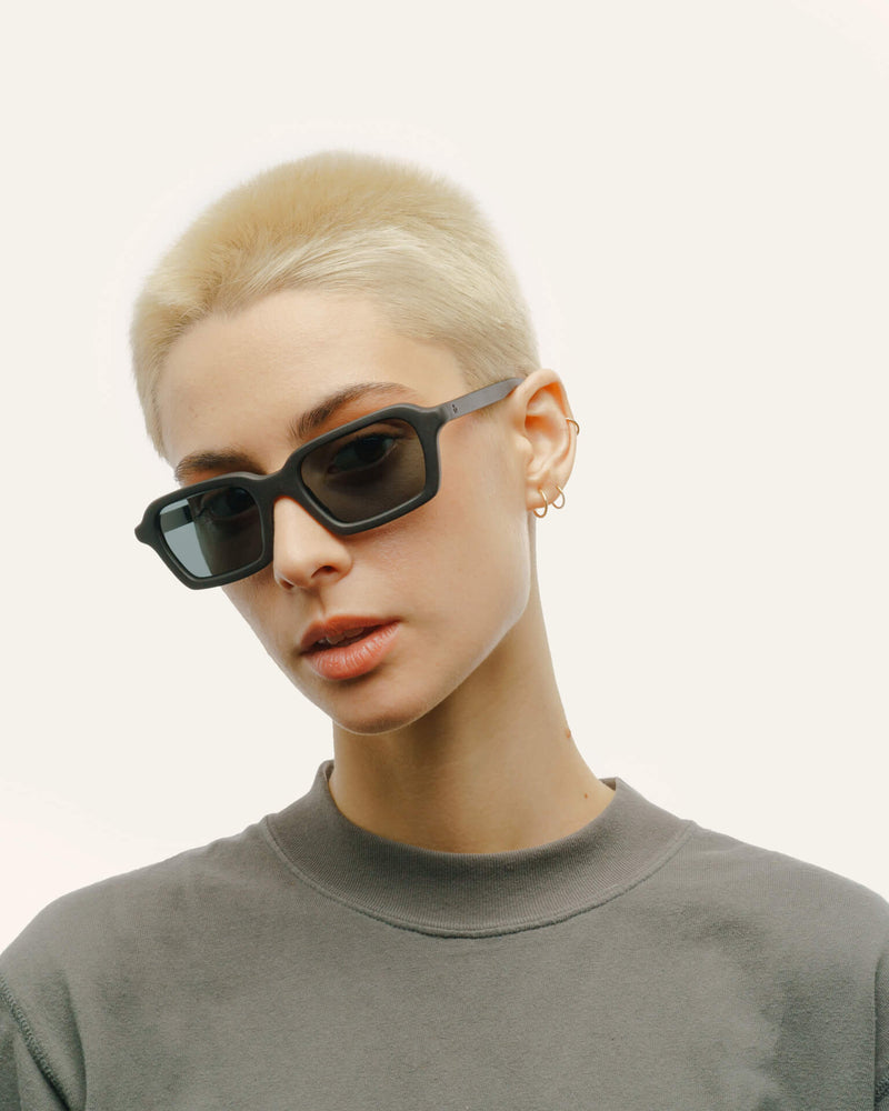 black frames sunglasses with UV400 filter