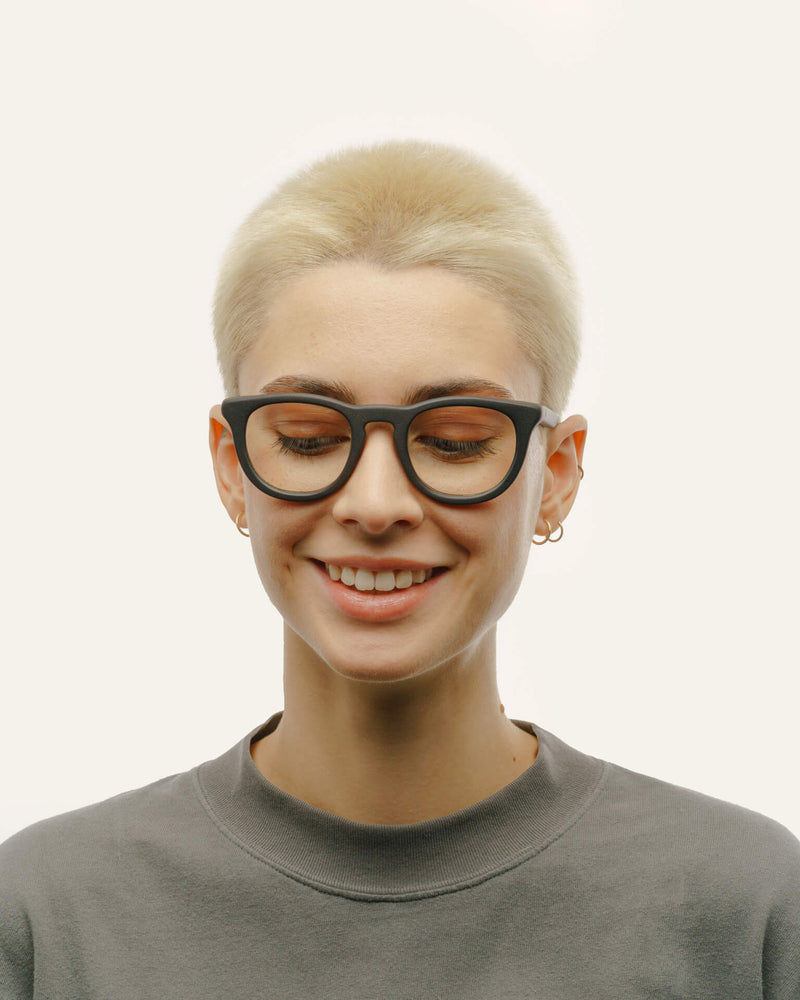 trapezoidal spectacles
