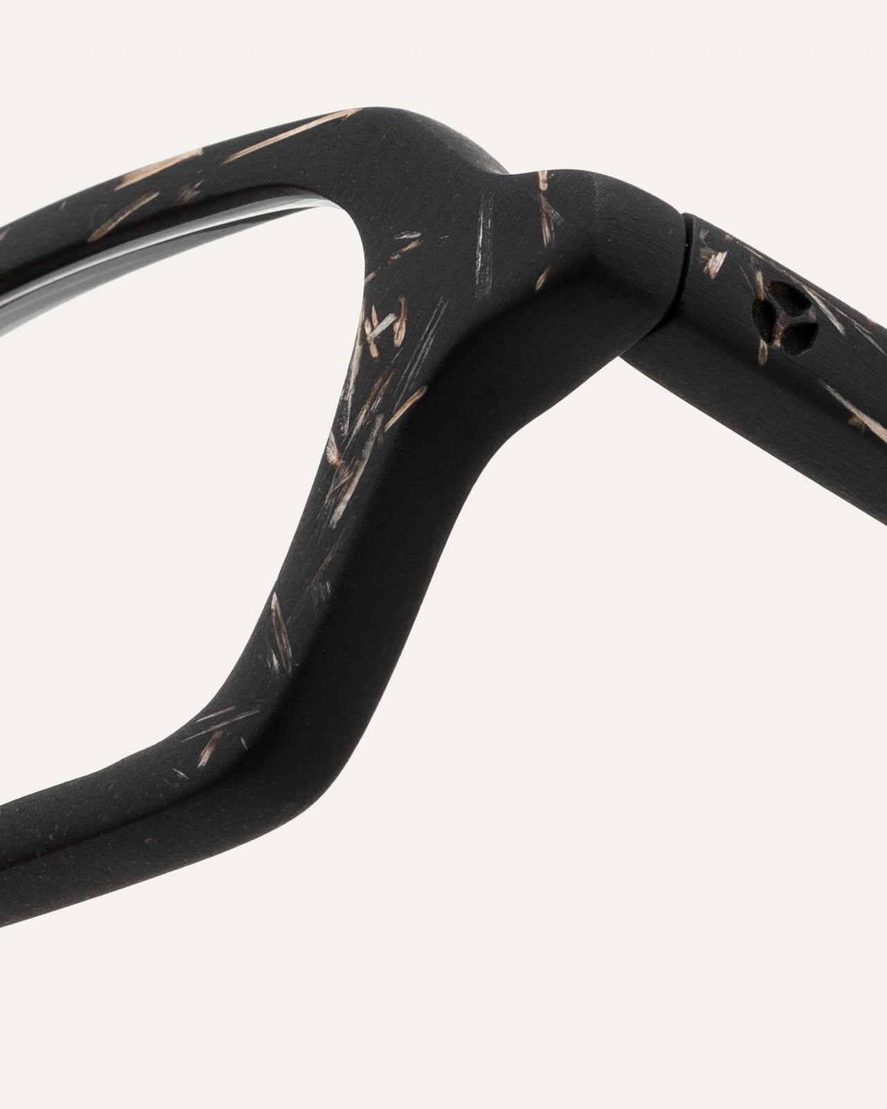 I18n Error: Missing interpolation value &quot;imagalt&quot; for &quot;Завантажте зображення в глядач галереї, {{ imagalt }}&quot;
