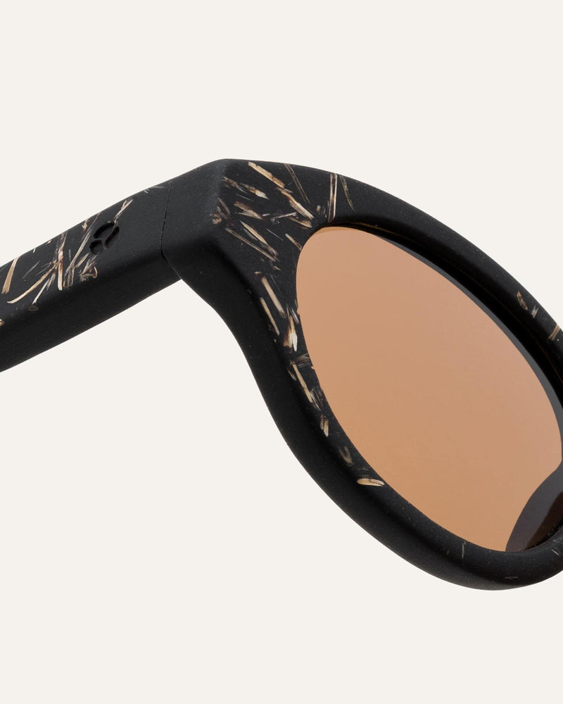biobased retro sunglasses